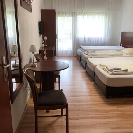 Free - Budget Διαμέρισμα Bad Urach